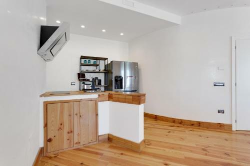 Hostal Tiffany's Lifestyle Suites