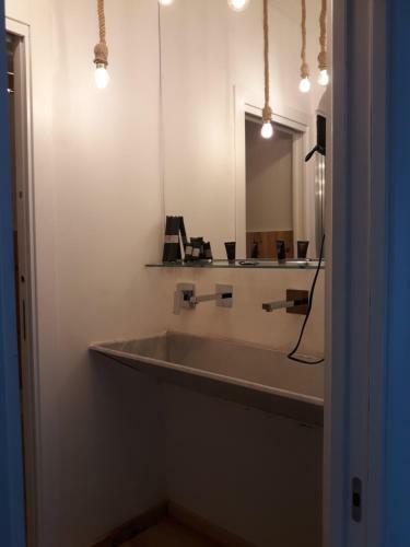 Hostal Black Vulcano Suites&studios