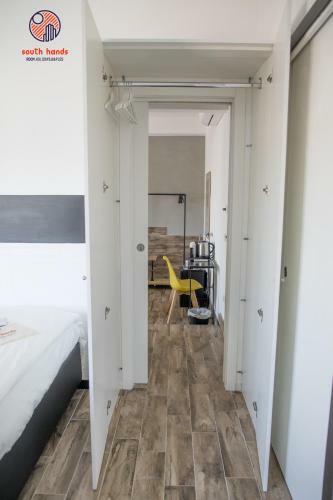 Hostal South Hands