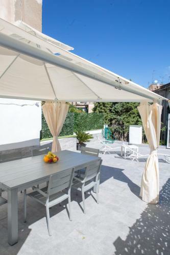 Holiday House Tot�