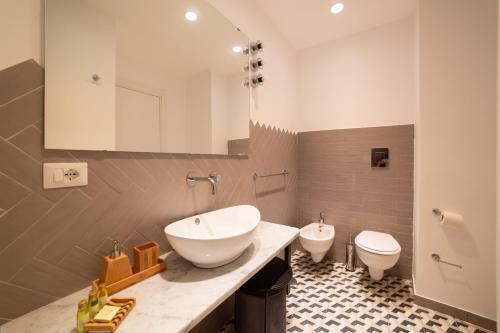 Bed & Breakfast The Duomo House By House In Naples
