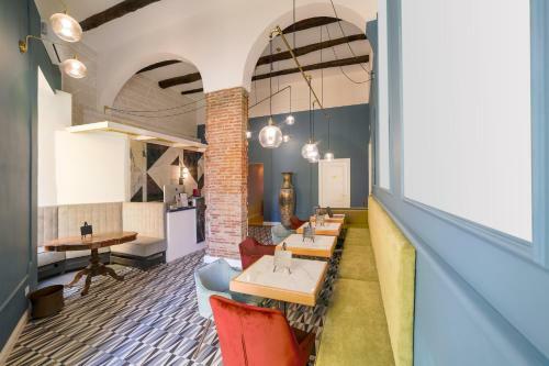 Bed & Breakfast The Duomo House By House In Naples