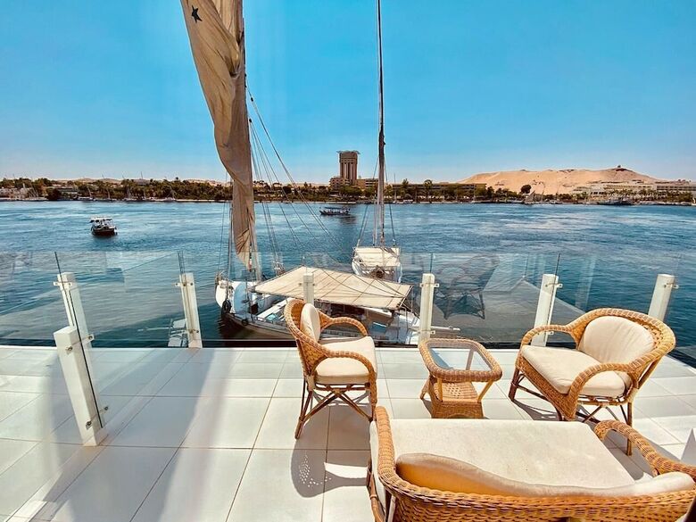Obelisk Nile Hotel Aswan