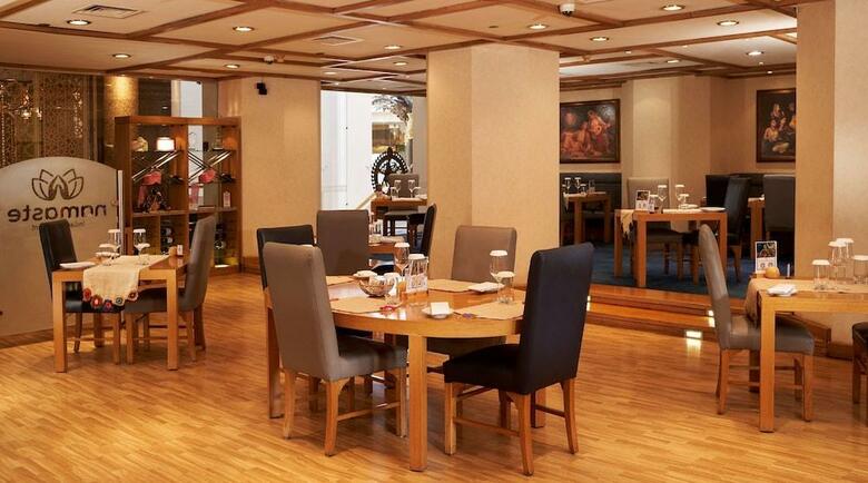 Hotel Ramses Hilton