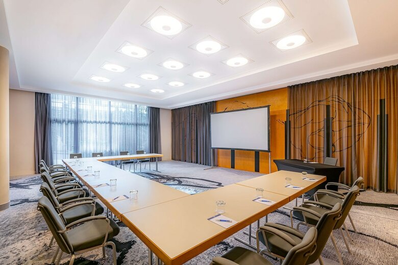 Hotel NH Prague City