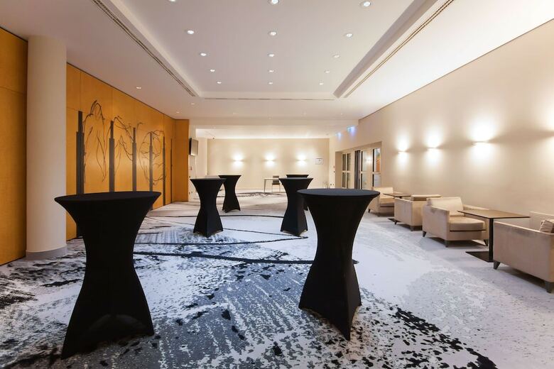 Hotel NH Prague City