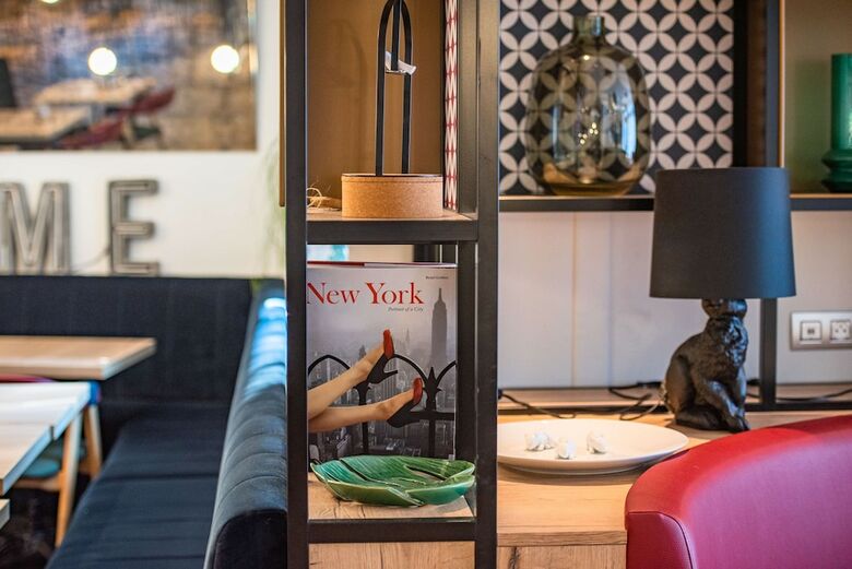 Hotel Kyriad Prestige Aix En Provence