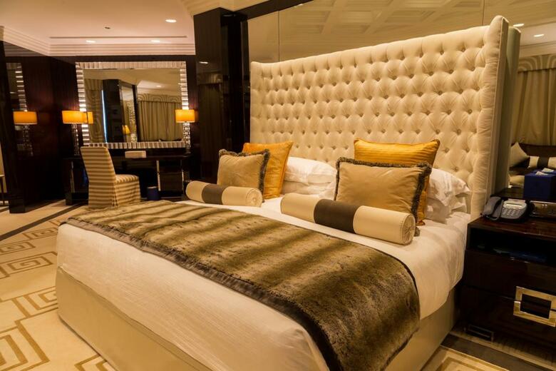 Hotel Al Bustan Rotana