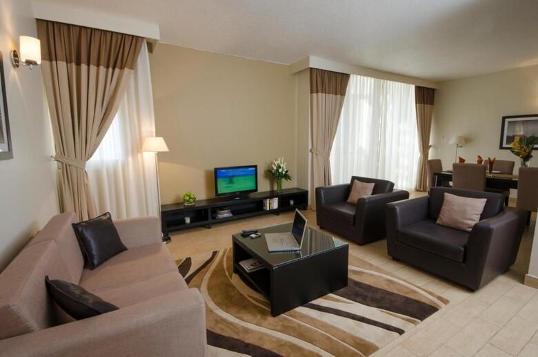 Aparthotel Dubai World Trade Centre