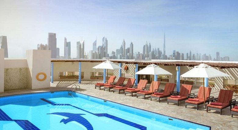 Jumeira Rotana Hotel