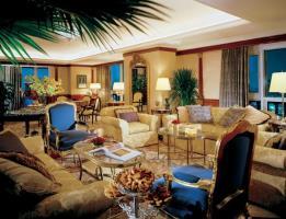 Hotel Four Seasons First Residence