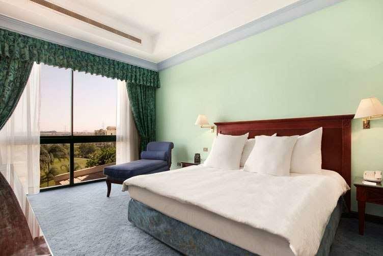 Hotel Hilton Pyramids Golf Resort