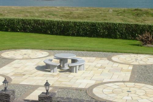 Bed & Breakfast Carraig Liath House