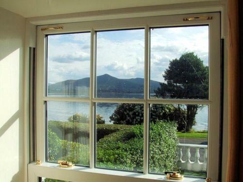 Ivy House Holiday Home