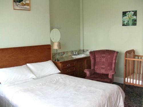 Ivy House Holiday Home