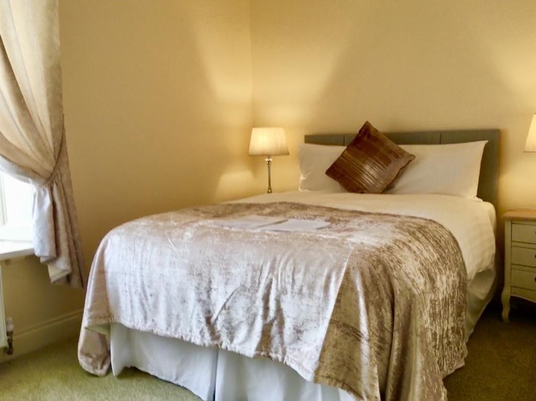 Hostal Morehampton Townhouse