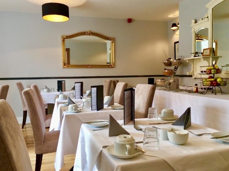 Hostal Morehampton Townhouse