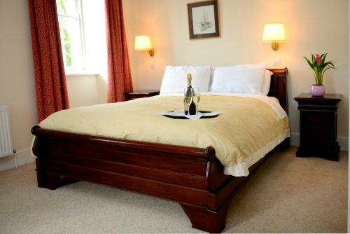 Hostal Ashbrook Arms Townhouse And Restaurant