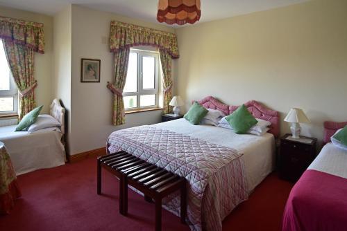 Hostal Moyglare Lodge B&B