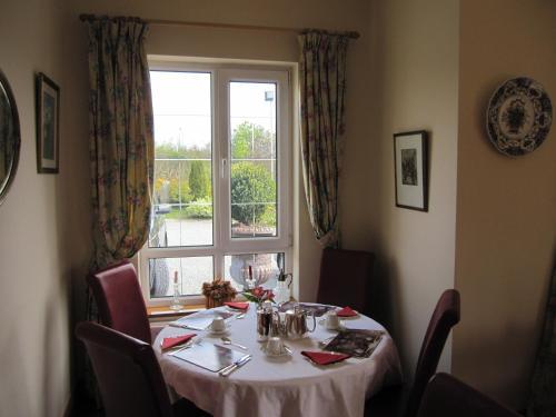 Hostal Moyglare Lodge B&B
