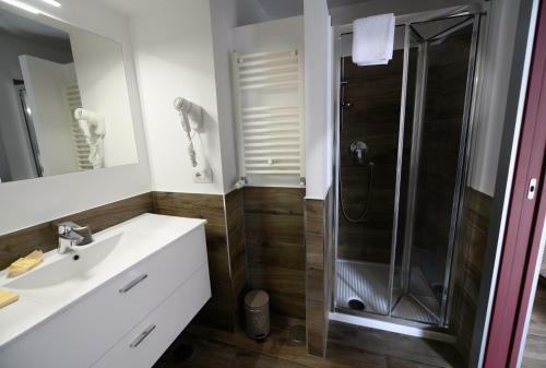 Hostal Fourooms Museo Filangieri