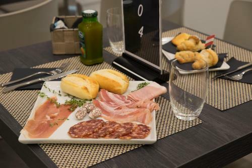 Bed & Breakfast Twice - Naples