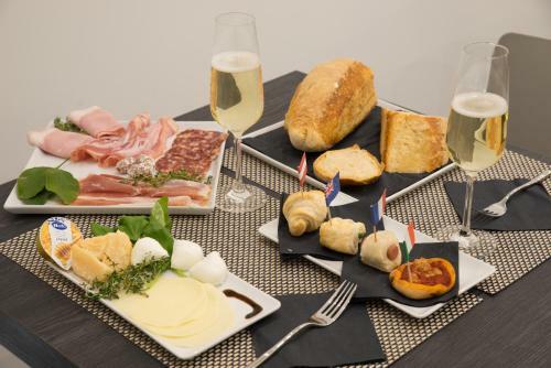 Bed & Breakfast Twice - Naples