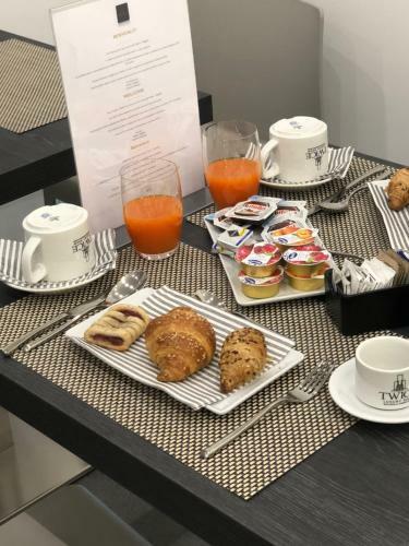 Bed & Breakfast Twice - Naples