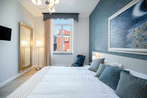 Hostal It?s Room