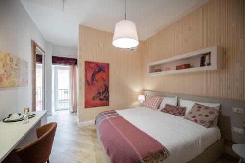 Hostal It?s Room