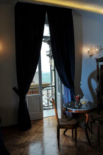 Hostal Di Palma Suite