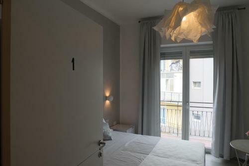 Hostal F.rooms Napoli