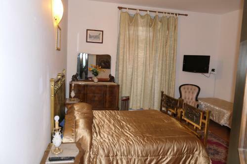 Hostal Naples Anticaglia Palace