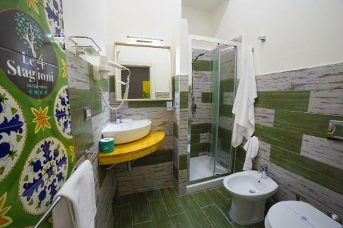 Hostal Le 4 Stagioni Dante H. Napoli Centro