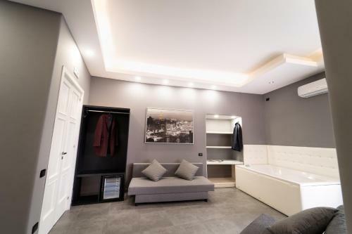 Hostal Royal House Napoli Centro