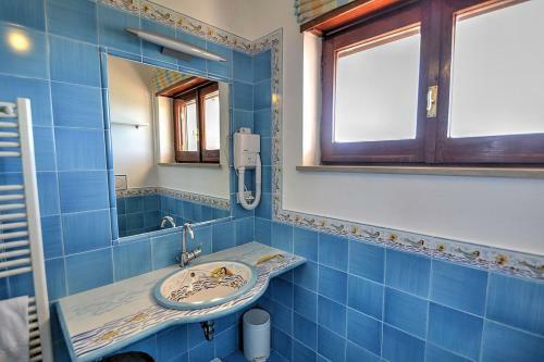 Sirenuse Villa Sleeps 6 Pool Air Con Wifi