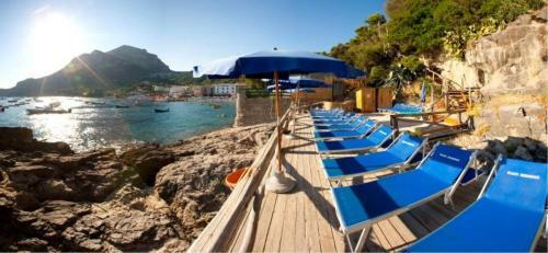 Sirenuse Villa Sleeps 6 Pool Air Con Wifi