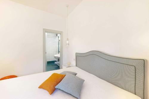 Villa Coral Orange