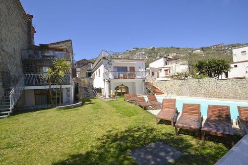 Nerano Villa Sleeps 6 Pool Air Con Wifi