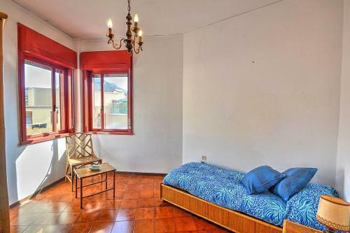 Seiano Apartment Sleeps 5