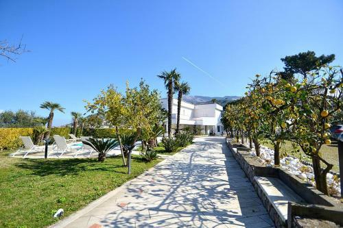 Seiano Villa Sleeps 10 Pool Air Con Wifi