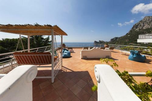 Nerano Villa Sleeps 14 With Pool