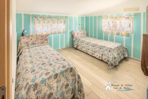 Villa Noto Marina Swami