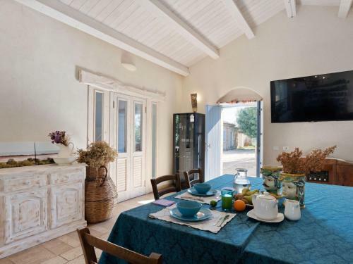 Rustic Farmhouse In Noto With Swimming Pool