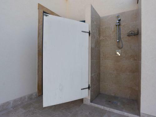 Comfy Villa In Noto With Garden