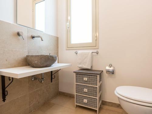 Comfy Villa In Noto With Garden