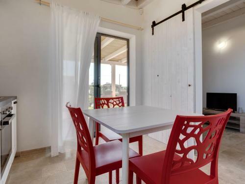 Restful Villa In Noto Neat To The Sea