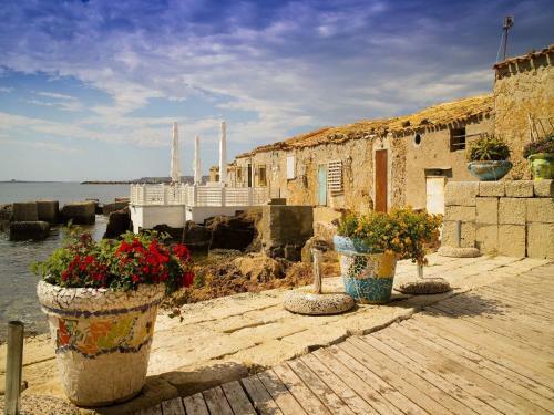 Restful Villa In Noto Neat To The Sea