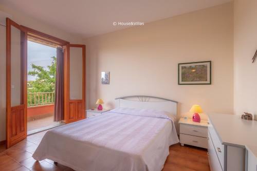 Eloro Apartment