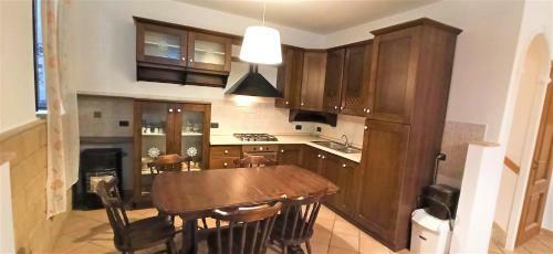 Trisk�les Home Noto